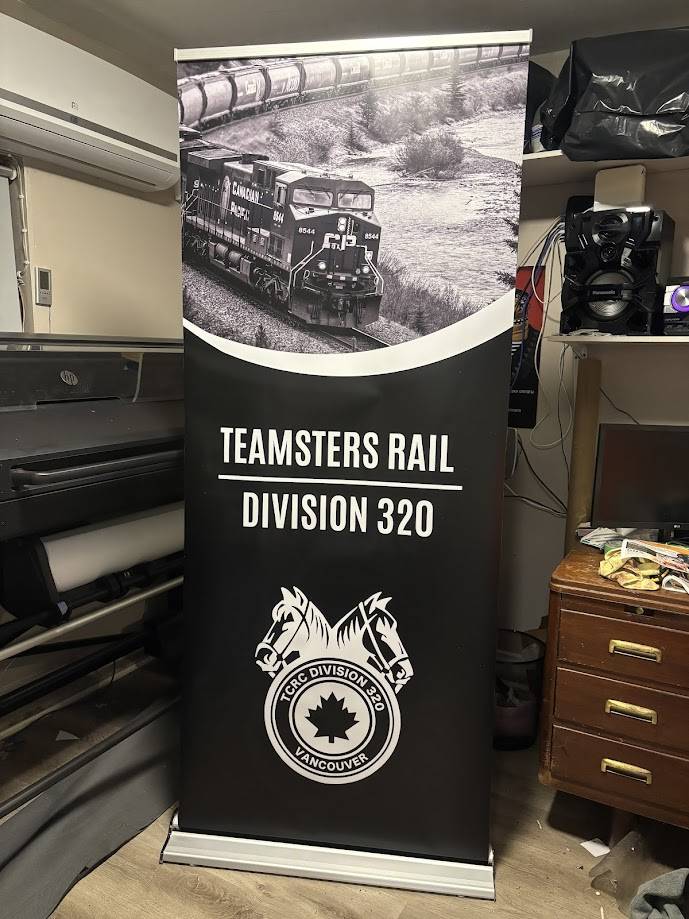 Retractable banner in Vancouver at competitive prices, custom-made from a professional manufacturer