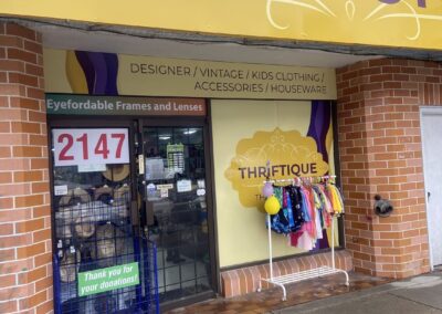 Quarter cheaper signs