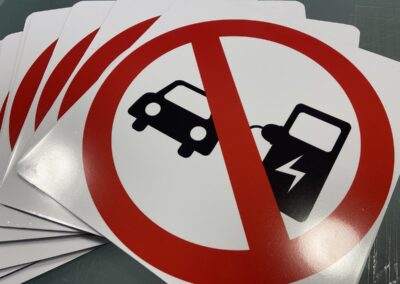 alupanel sign