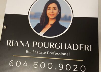 realtor for sale signs