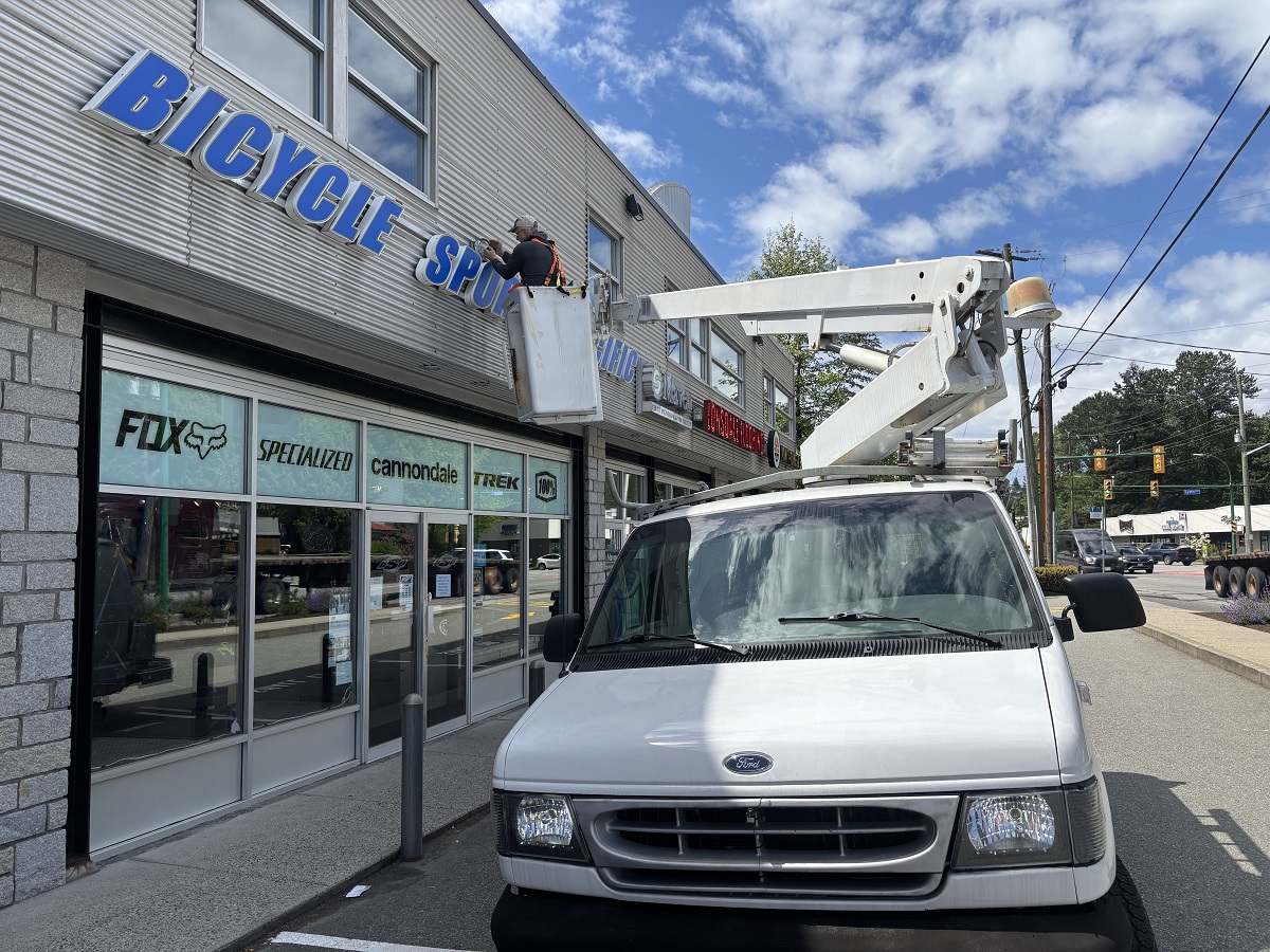 Sign Installers