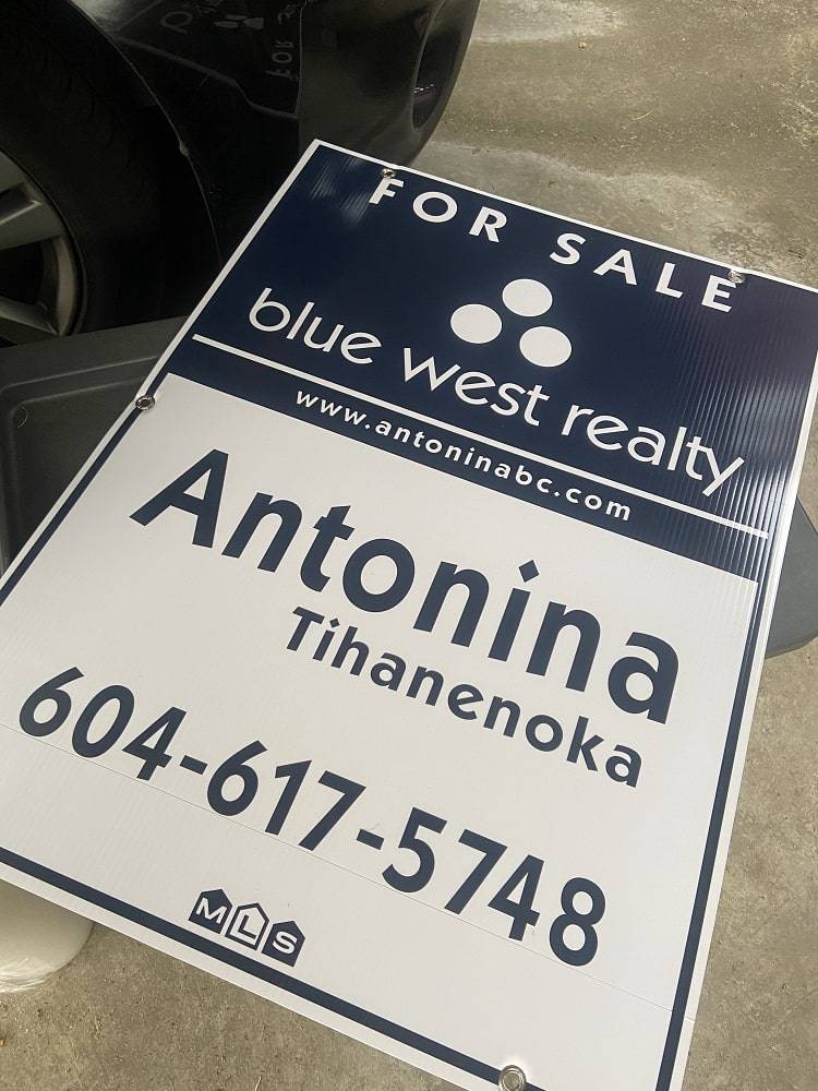 Large real estate signs