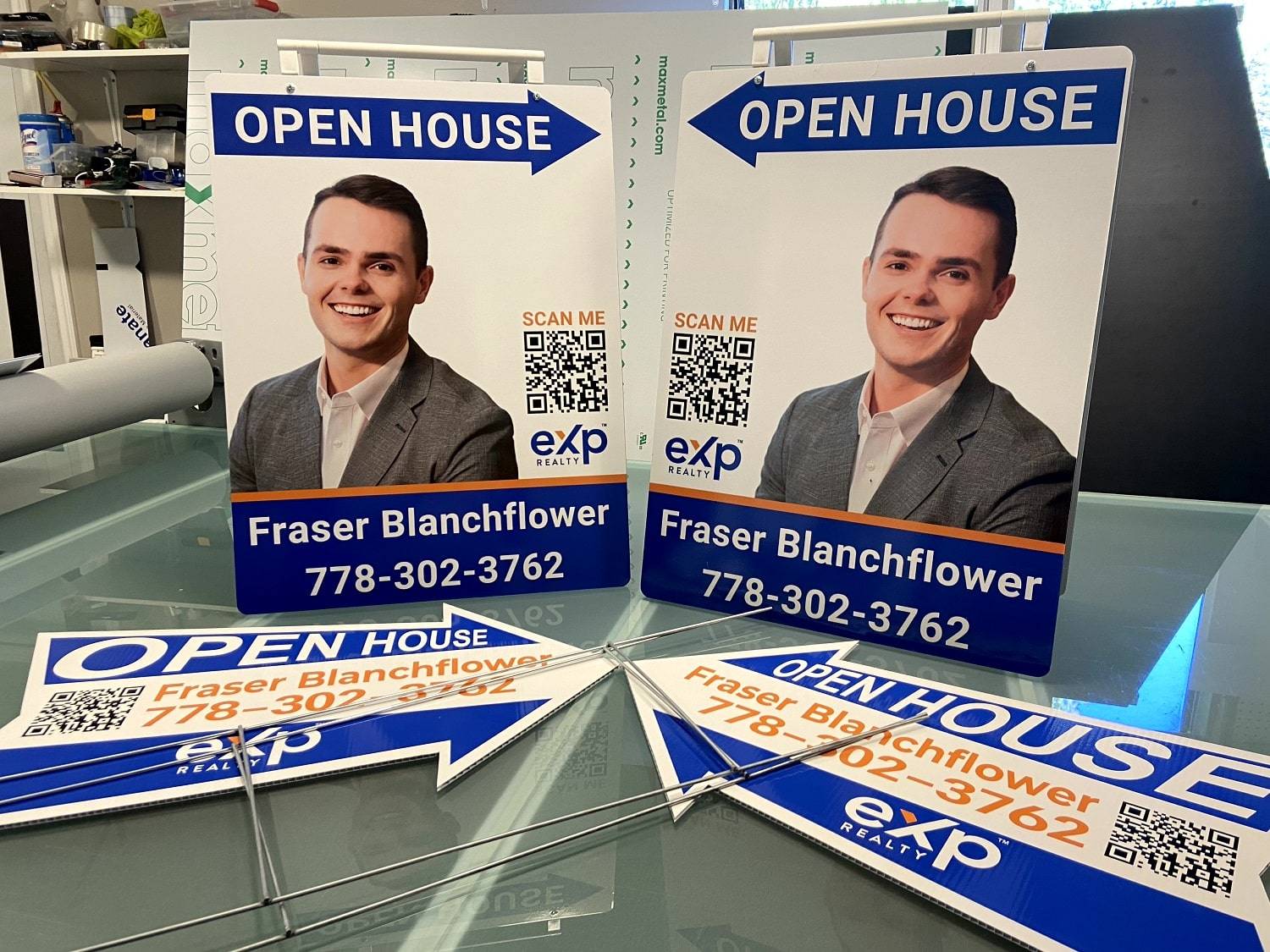 Real estate open house signs