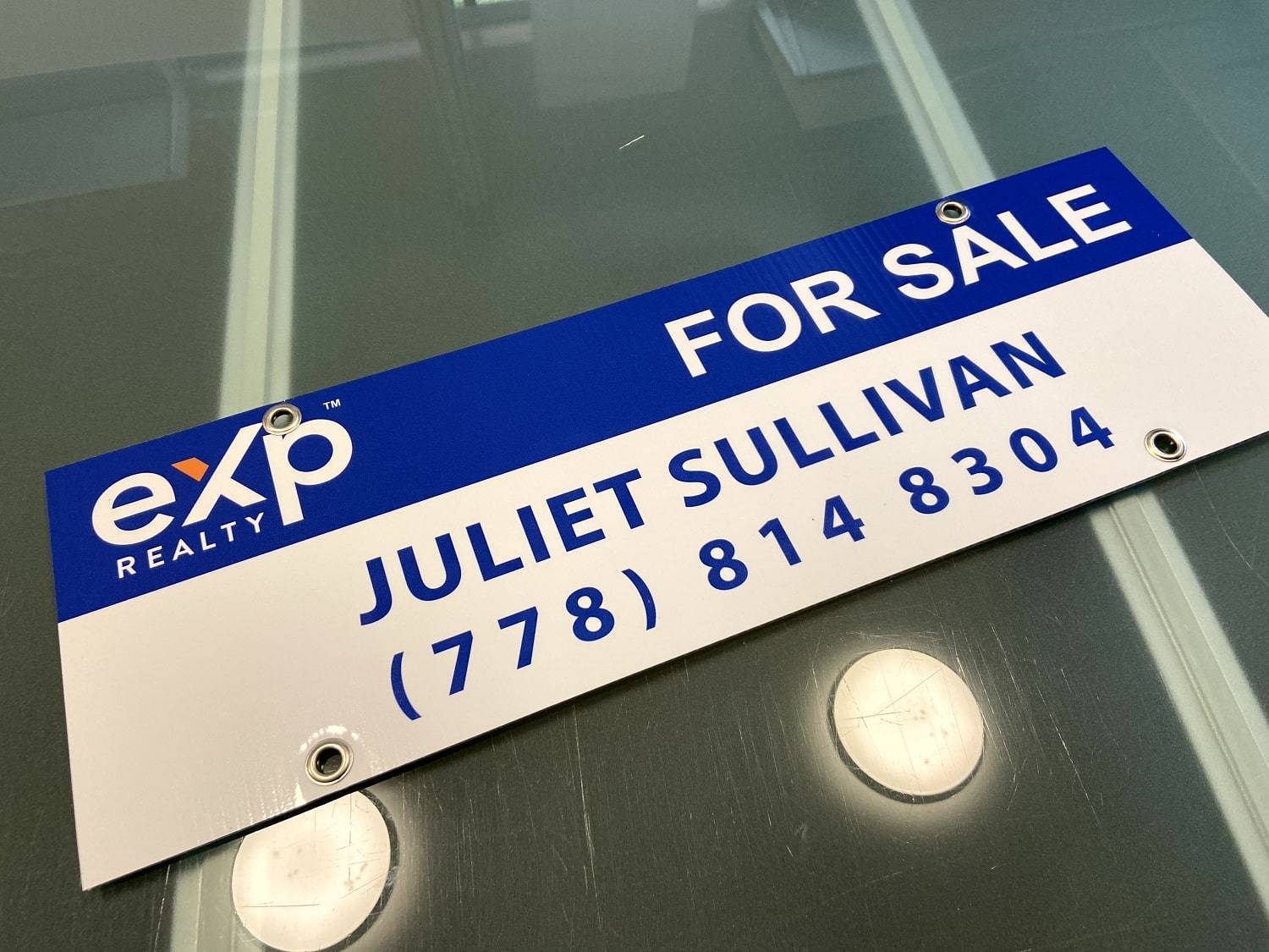 Custom Real estate signs